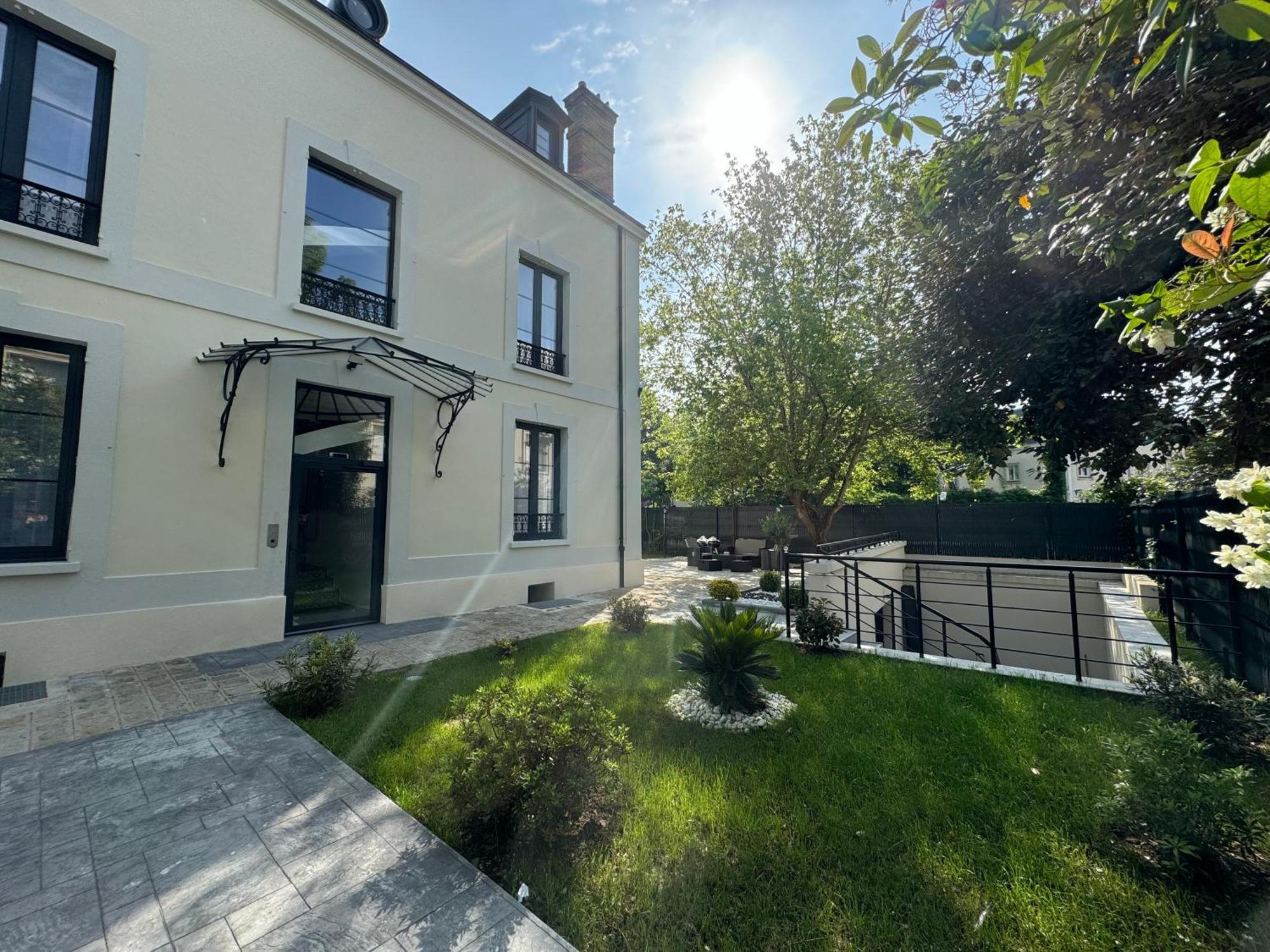 L'Etoile De Seine 77 Appartement 3 Dammarie-les-Lys Exterior photo